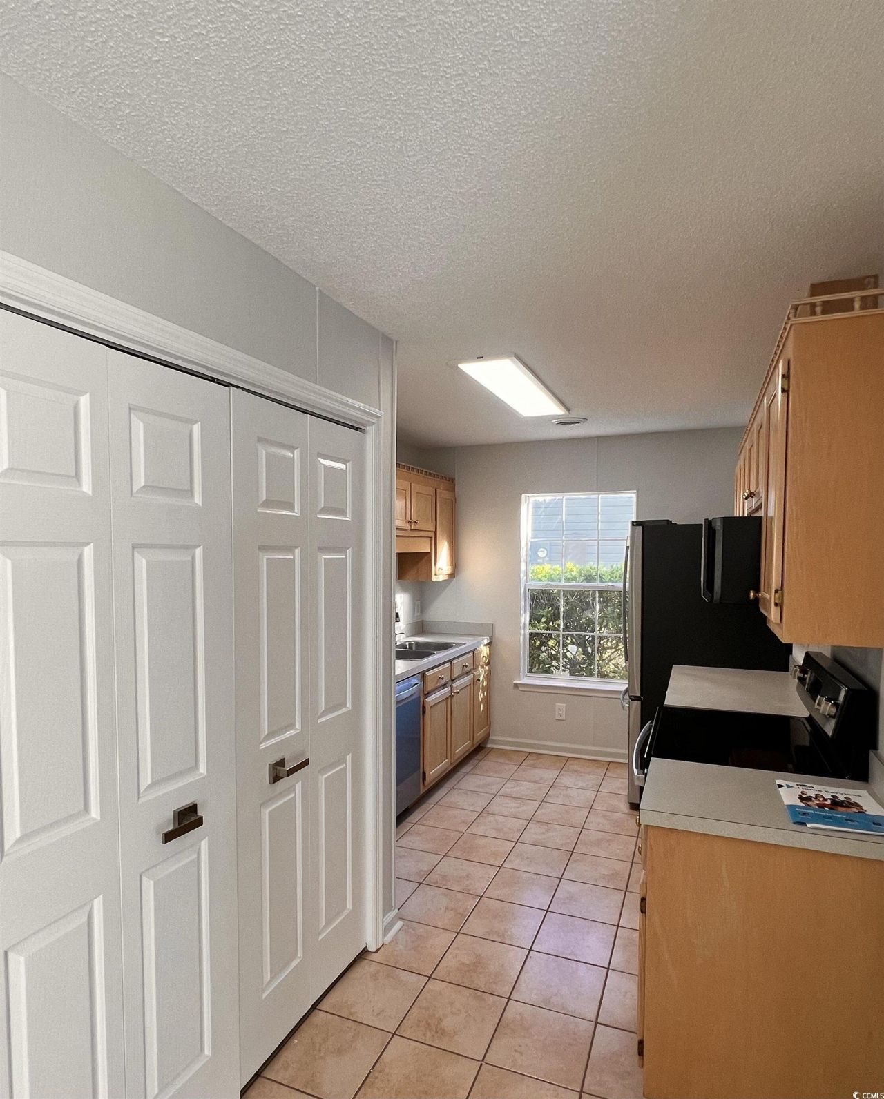 2914 Temperance Dr. Photo 9