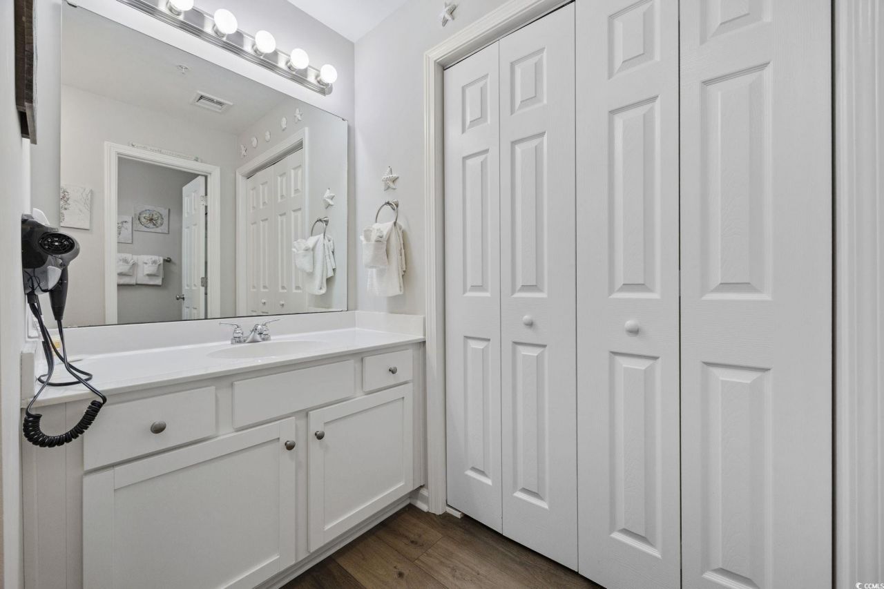 415 Ocean Creek Dr. Photo 15