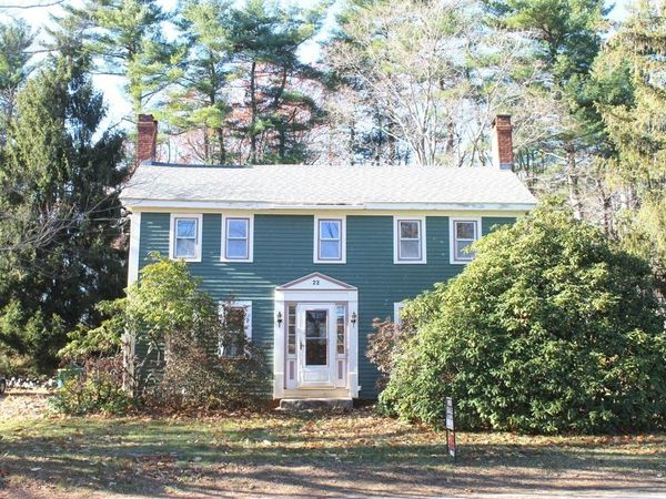 22 Church Street, Kingston, NH 03484