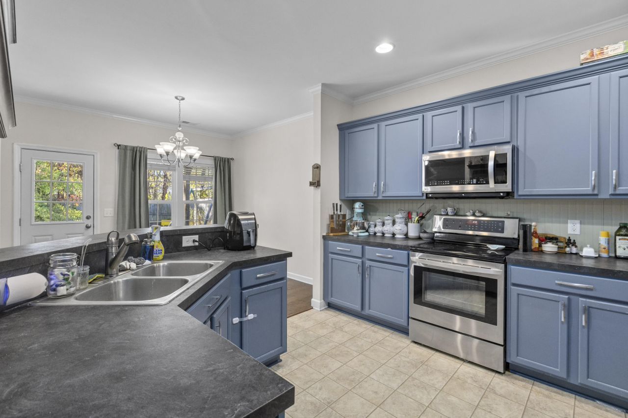 1059 Friartuck Trail Photo 10