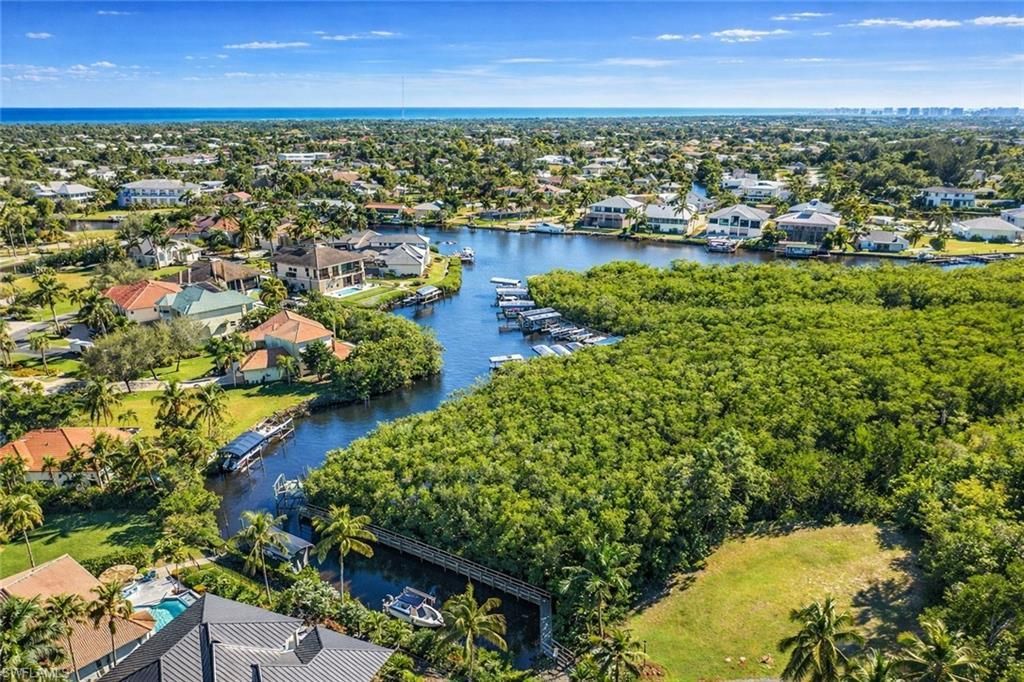 9143 Brendan Lake Ct, Bonita Springs, FL 34135 Photo