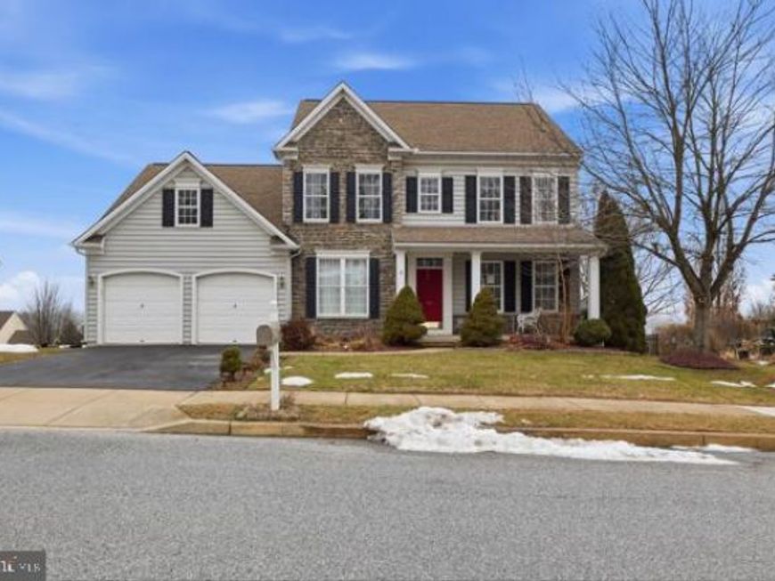 748 Connolly Drive, Red Lion, PA 17356 Main Photo