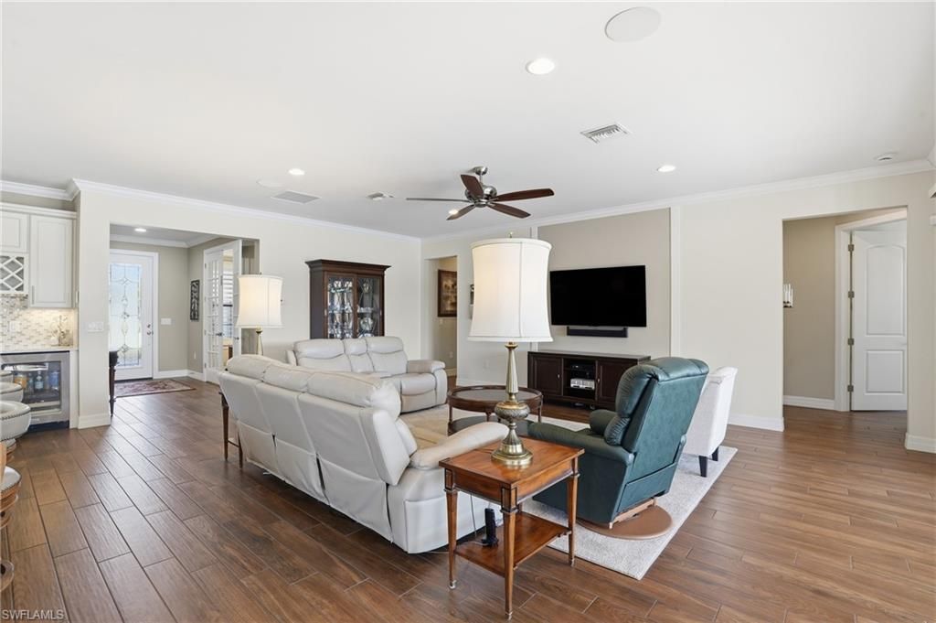 11745 Bowes Cir, Fort Myers, FL 33913 Photo