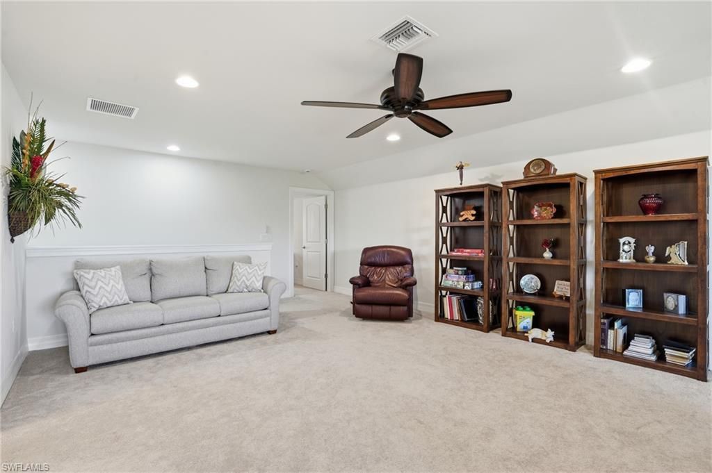 11745 Bowes Cir, Fort Myers, FL 33913 Photo