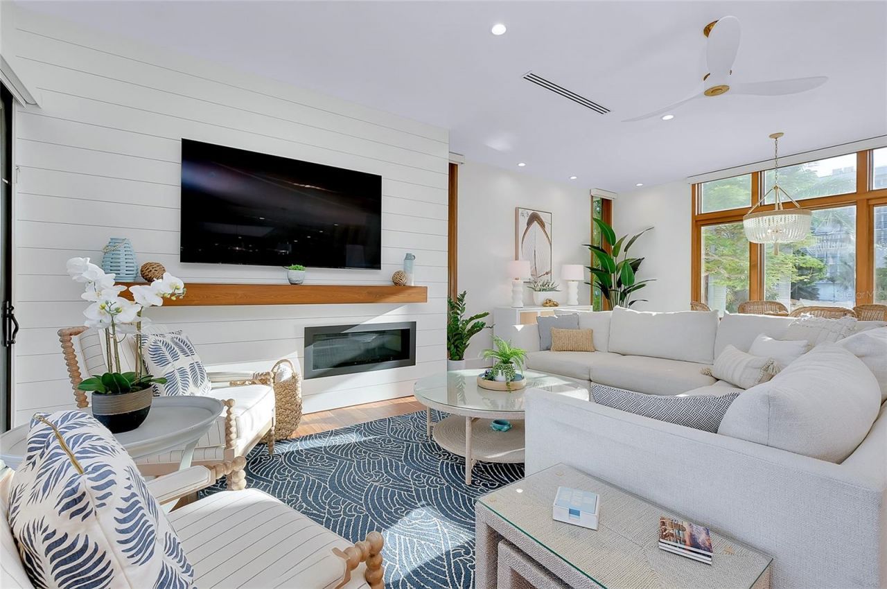 161 S Polk Drive, Sarasota, FL 34236 Photo