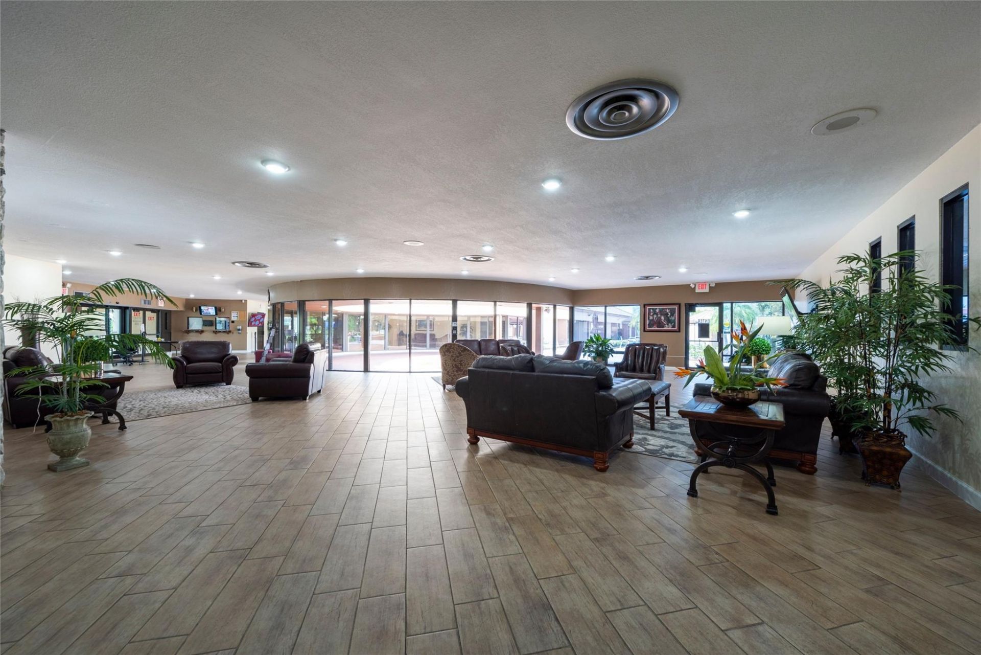 9821 Sunrise Lakes Blvd, Unit 303, Sunrise, FL 33322 Photo