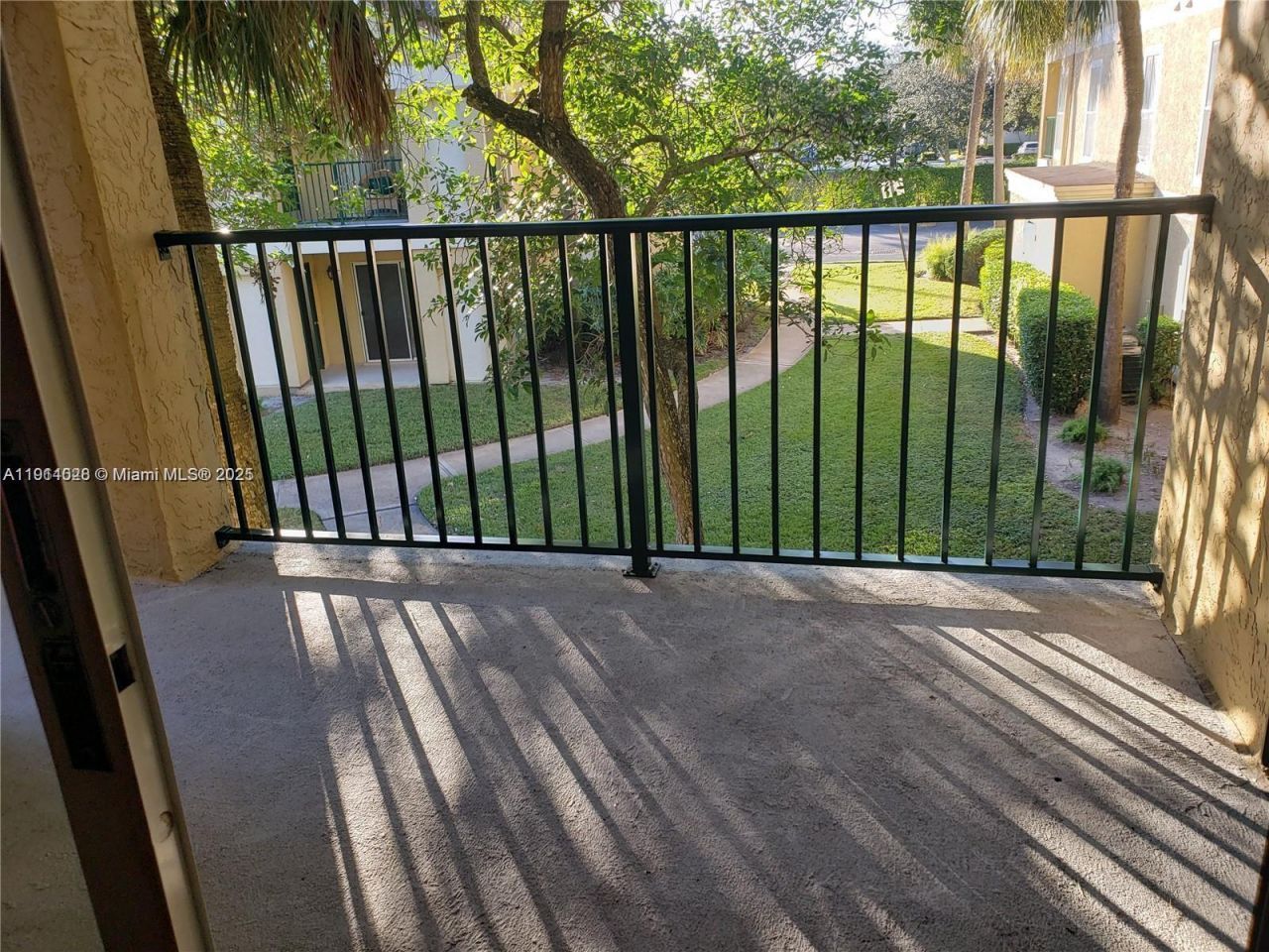 949 Riverside Dr, Unit 427, Coral Springs, FL 33071 Photo