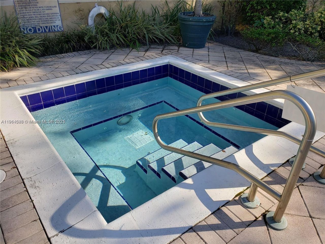 949 Riverside Dr, Unit 427, Coral Springs, FL 33071 Photo