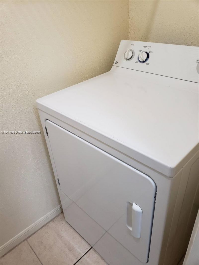 949 Riverside Dr, Unit 427, Coral Springs, FL 33071 Photo