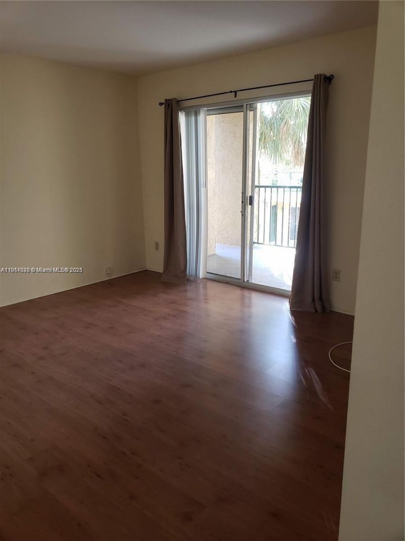 949 Riverside Dr, Unit 427, Coral Springs, FL 33071 Photo