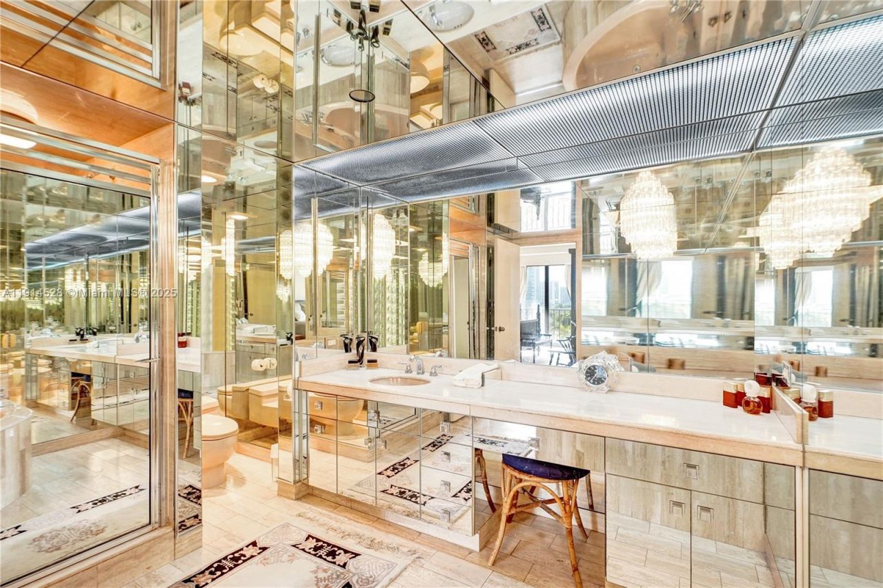 19667 Turnberry Way, Unit 7B, Aventura, FL 33180 Photo