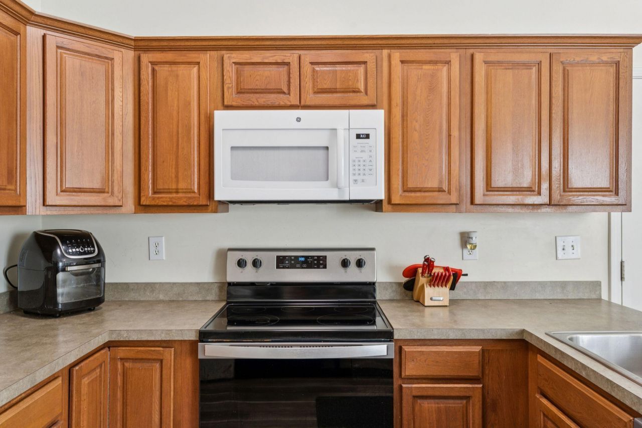 101 Angel Oaks Court Photo 14