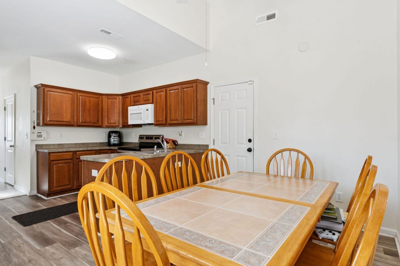 101 Angel Oaks Court Photo 19