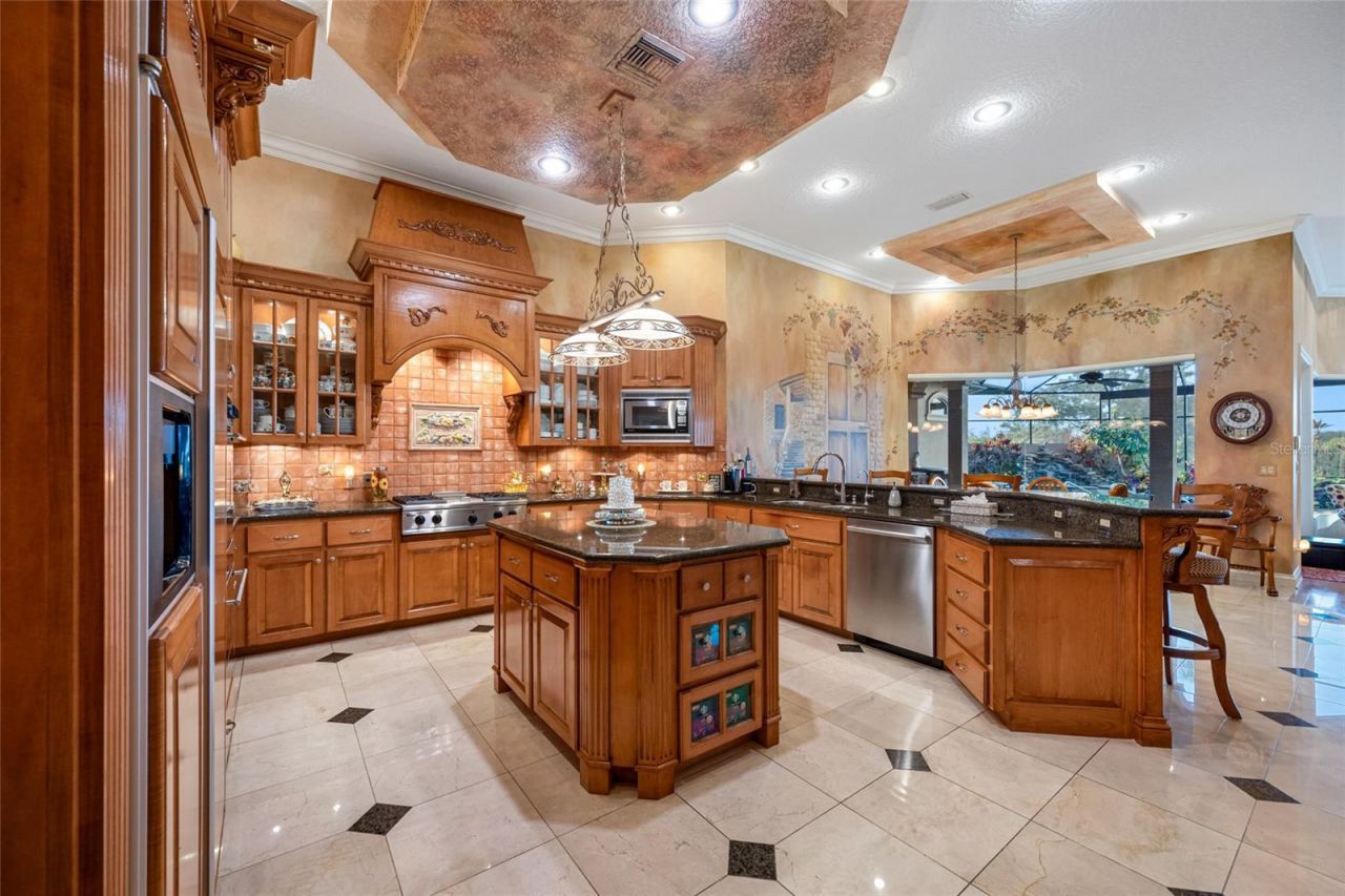 7371 Sawgrass Point, Pinellas Park, FL 33782 Photo