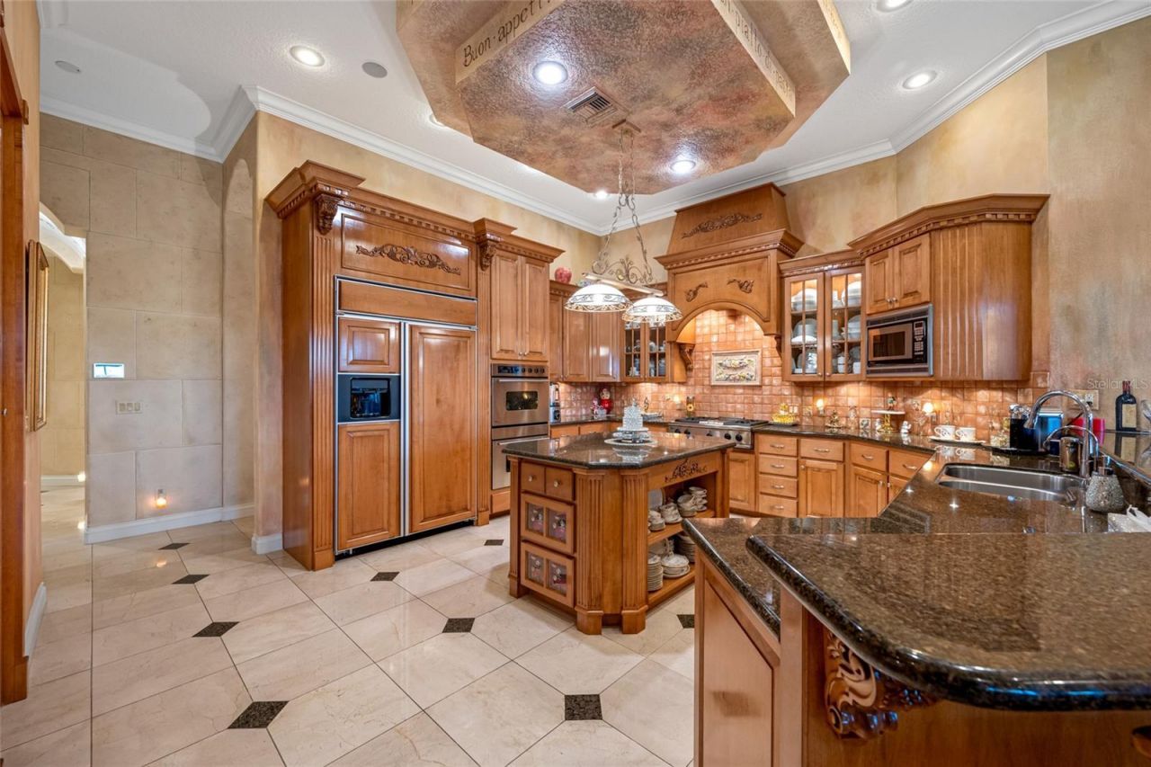 7371 Sawgrass Point, Pinellas Park, FL 33782 Photo