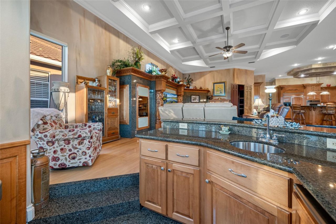 7371 Sawgrass Point, Pinellas Park, FL 33782 Photo