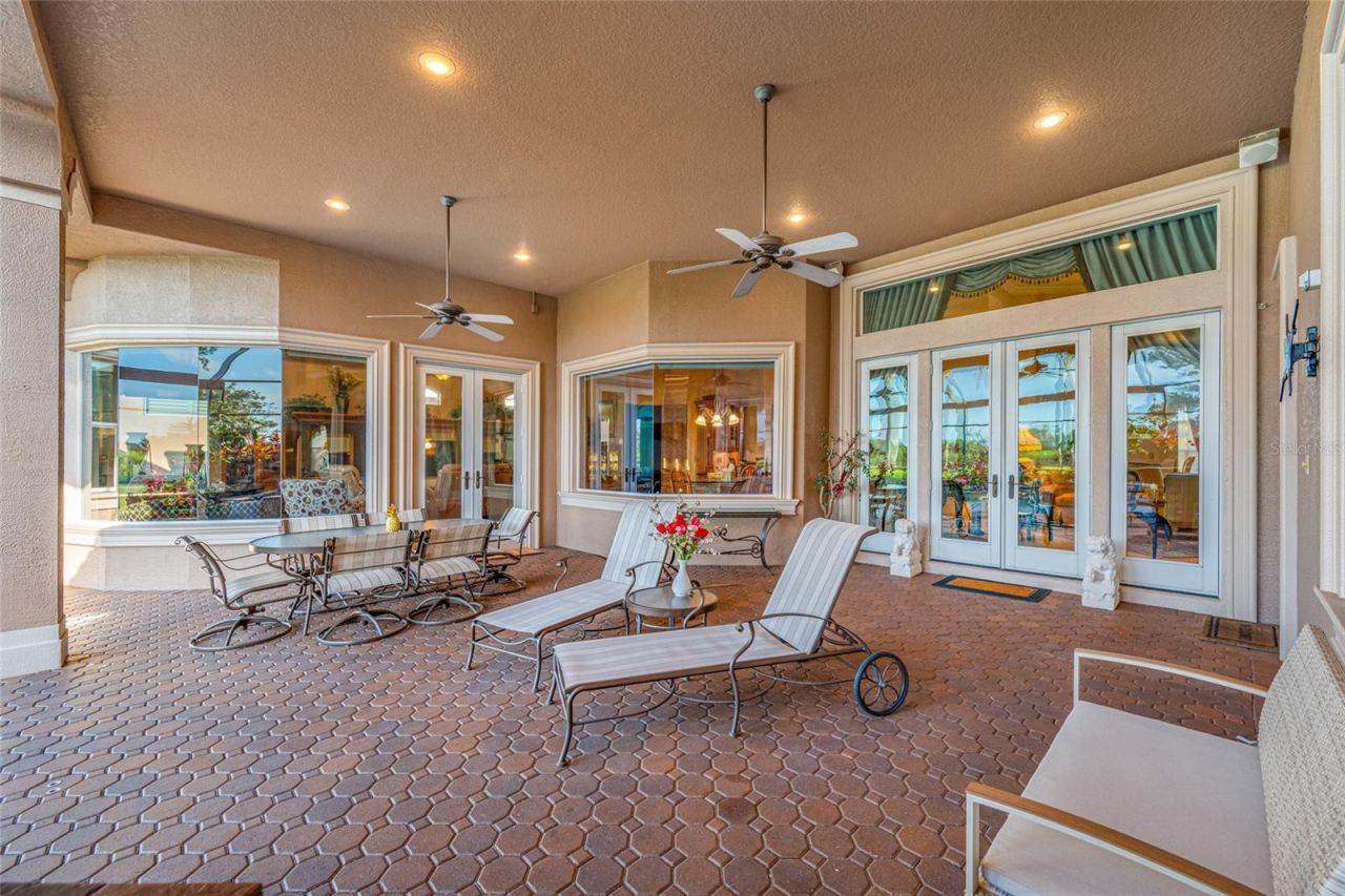 7371 Sawgrass Point, Pinellas Park, FL 33782 Photo