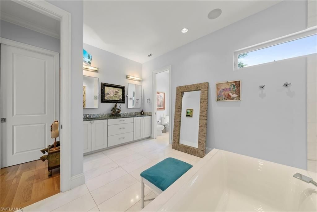 4383 Gulf Pines Dr, Sanibel, FL 33957 Photo