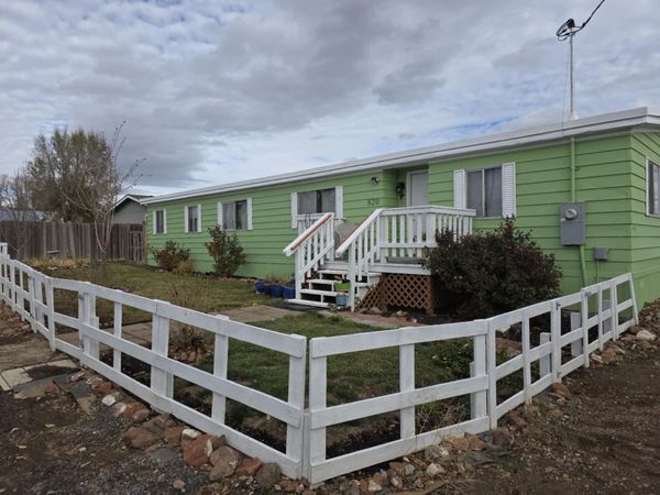 820 Wilson Avenue, Metolius, OR 97741