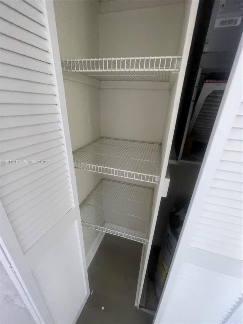 110 SE 2nd St, Unit 200, Hallandale Beach, FL 33009 Photo