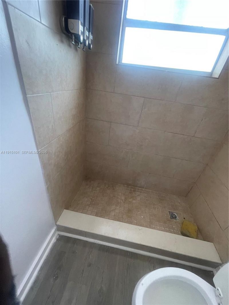 110 SE 2nd St, Unit 200, Hallandale Beach, FL 33009 Photo