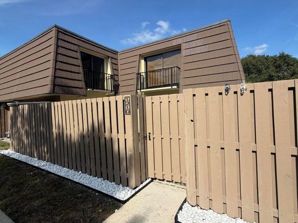 1210 12th Ct Court, Palm Beach Gardens, FL 33410