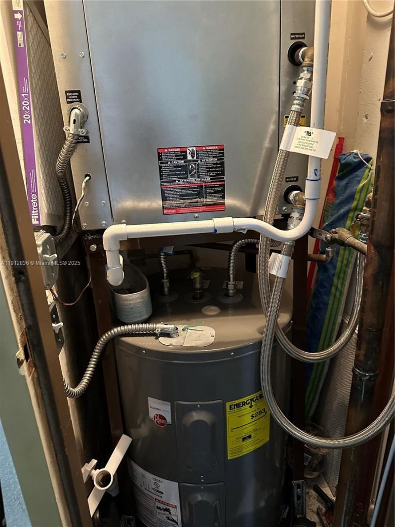 1865 S Ocean Dr, Unit 6H, Hallandale Beach, FL 33009 Photo