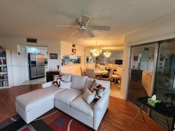 300 SW 130th Ter, Unit 412B, Pembroke Pines, FL 33027