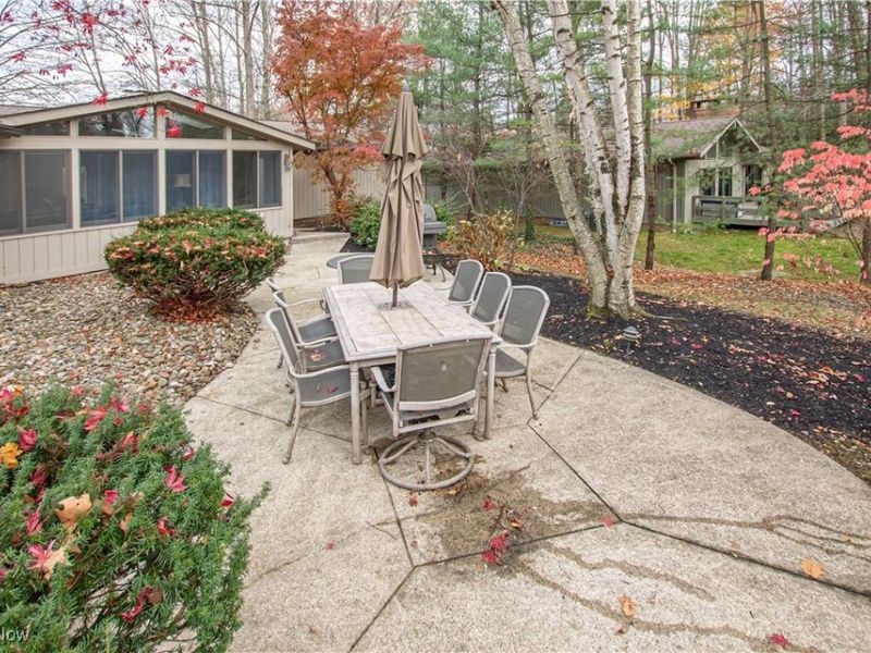 711 Cross Creek Oval, Aurora, OH 44202 Photo 11