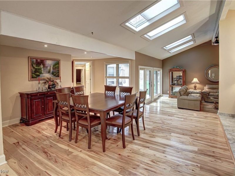 711 Cross Creek Oval, Aurora, OH 44202 Photo 12