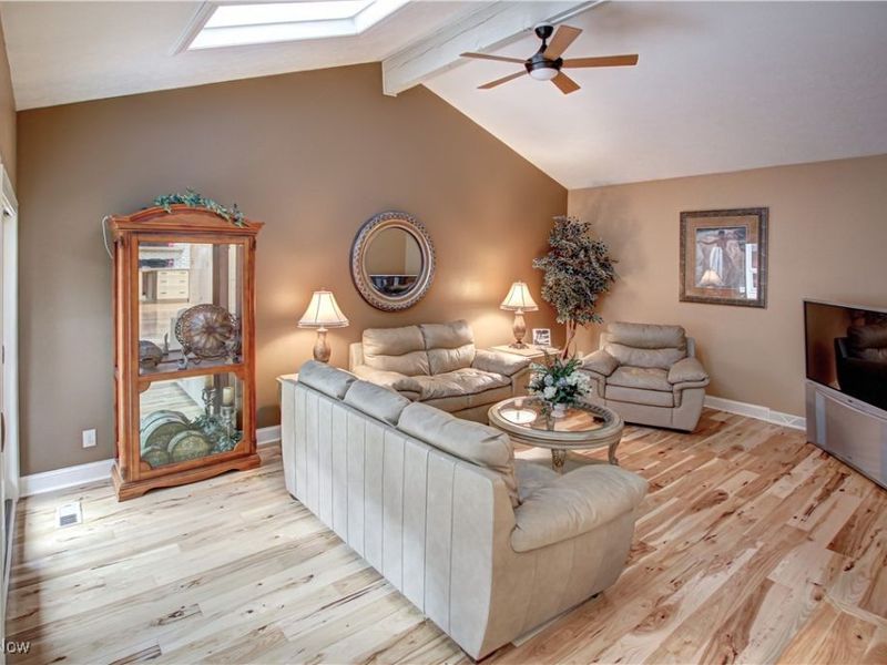 711 Cross Creek Oval, Aurora, OH 44202 Photo 14