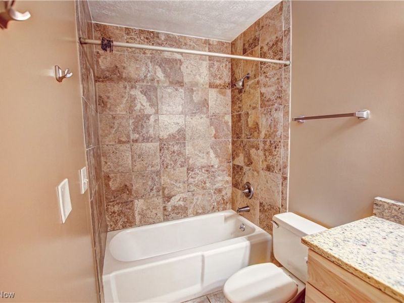 711 Cross Creek Oval, Aurora, OH 44202 Photo 27