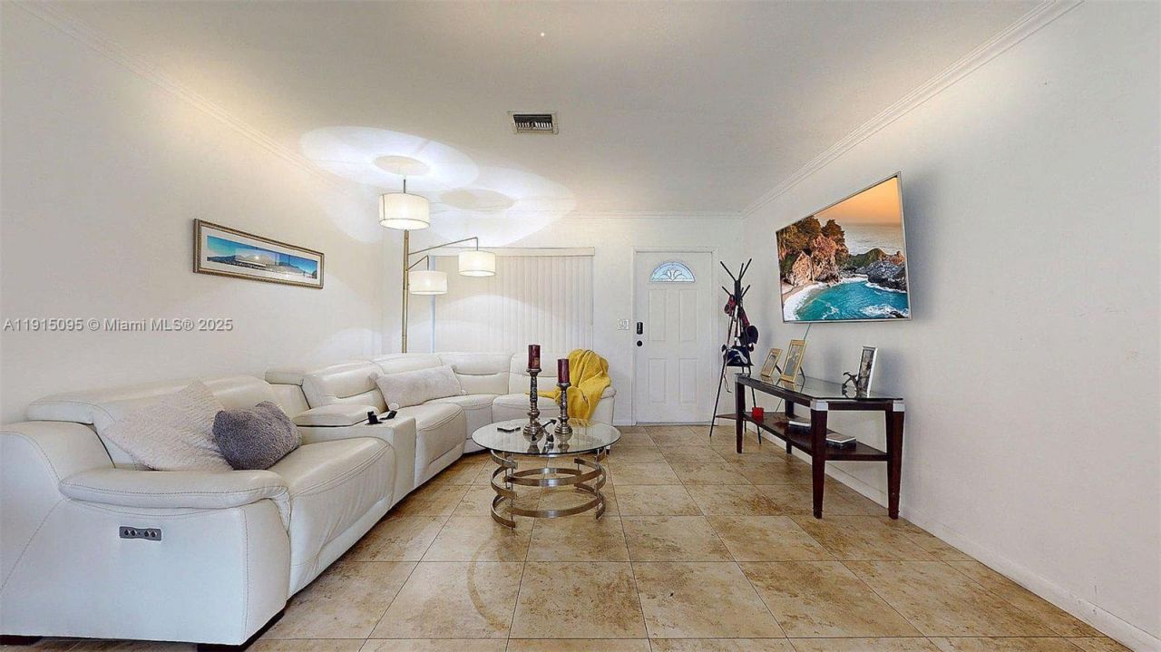 105 N 31st Ave, Hollywood, FL 33021 Photo