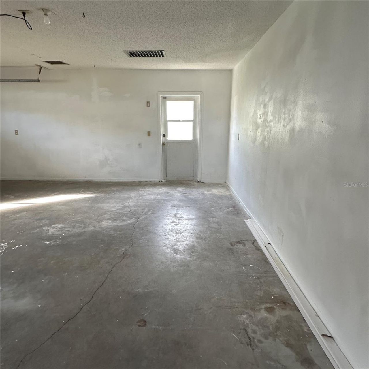 5005 Leon Drive, Palmetto, FL 34221 Photo