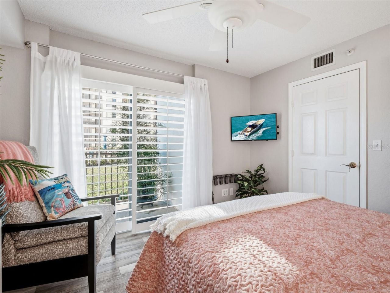 2700 N Peninsula Avenue, Unit 214, New Smyrna Beach, FL 32169 Photo