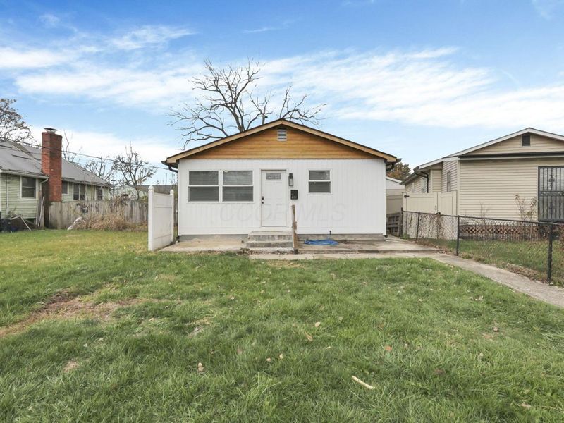 431 Johnson Street, Columbus, OH 43203 Photo 3
