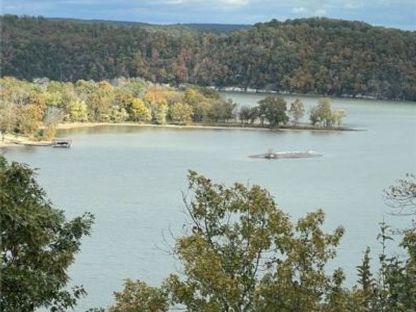 4423 LWS HIGH POINT Road , Stover, MO 65078