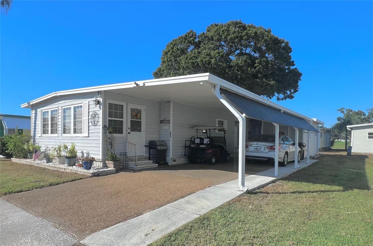 1100 Belcher Road S, Unit 604, Largo, FL 33771 Main Photo