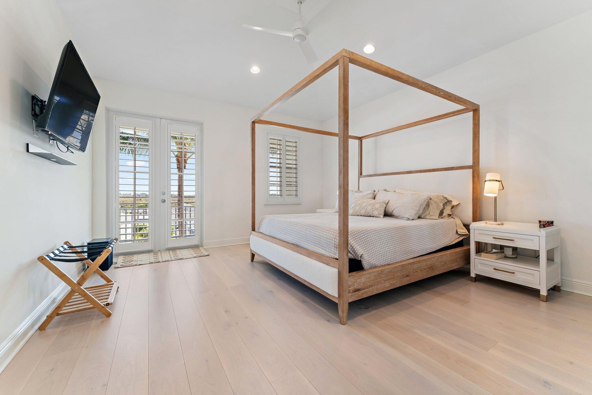 138 Ocean Breeze Drive, Juno Beach, FL 33408 Photo