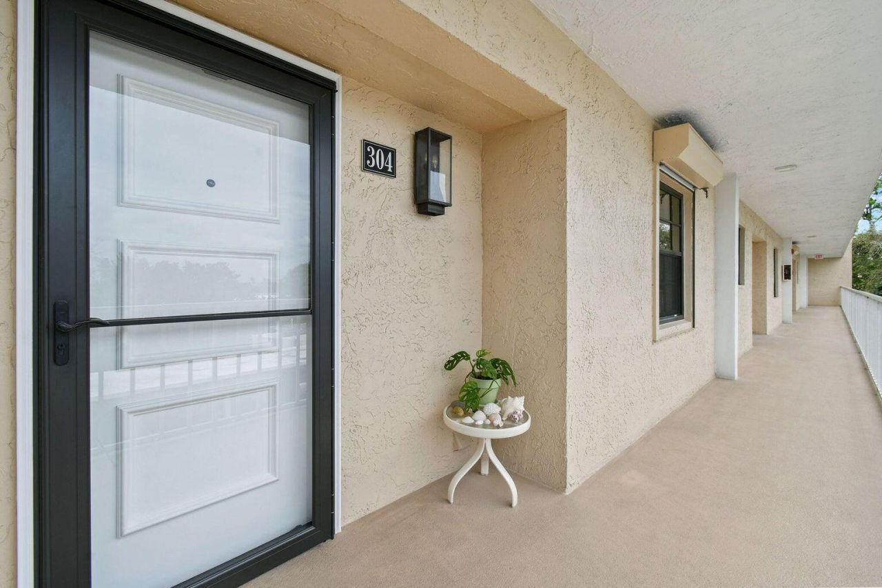 300 N Highway A1a, Unit Bldg O 304, Jupiter, FL 33477 Photo