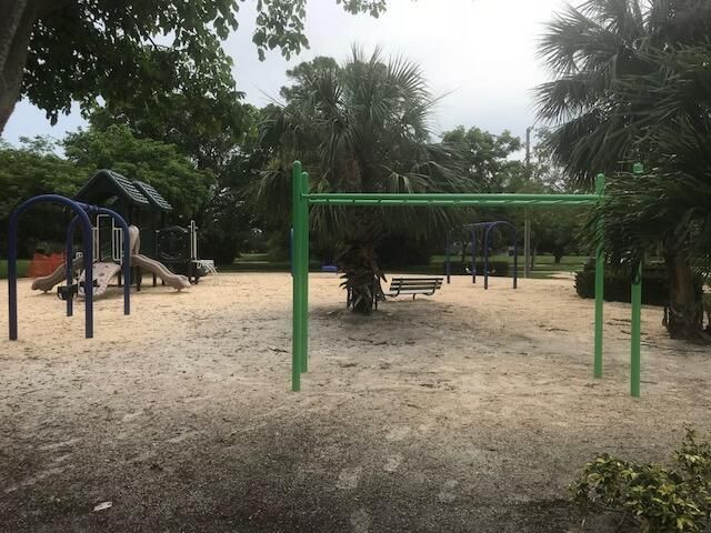 1705 17th Lane Lane, Palm Beach Gardens, FL 33418 Photo