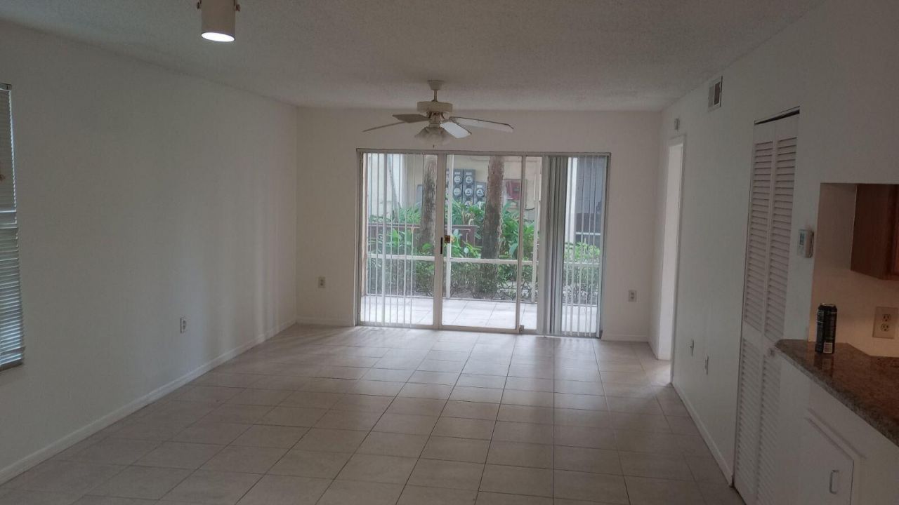 17101 Glenmoor Drive, Unit 17101, West Palm Beach, FL 33409 Photo