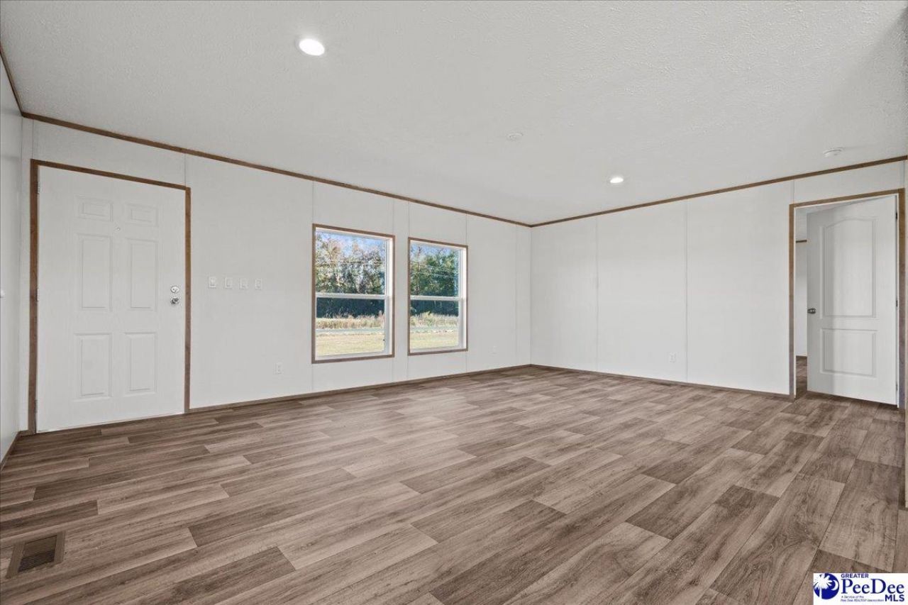 1549 Patty Rd Photo 9