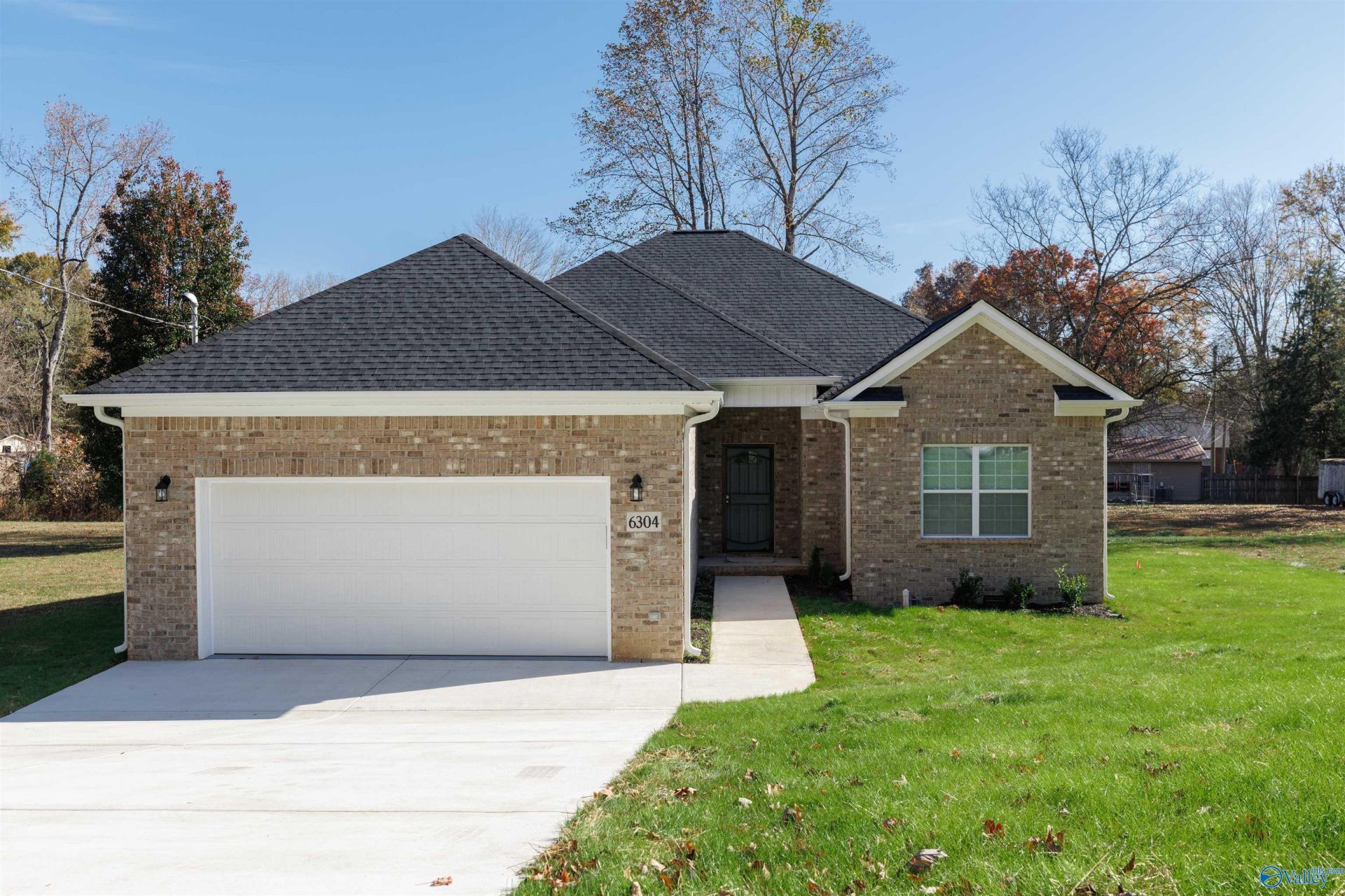 6304 Maywick Drive, Huntsville, AL 35810 Main Photo