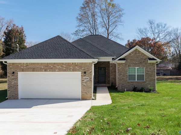6304 Maywick Drive, Huntsville, AL 35810