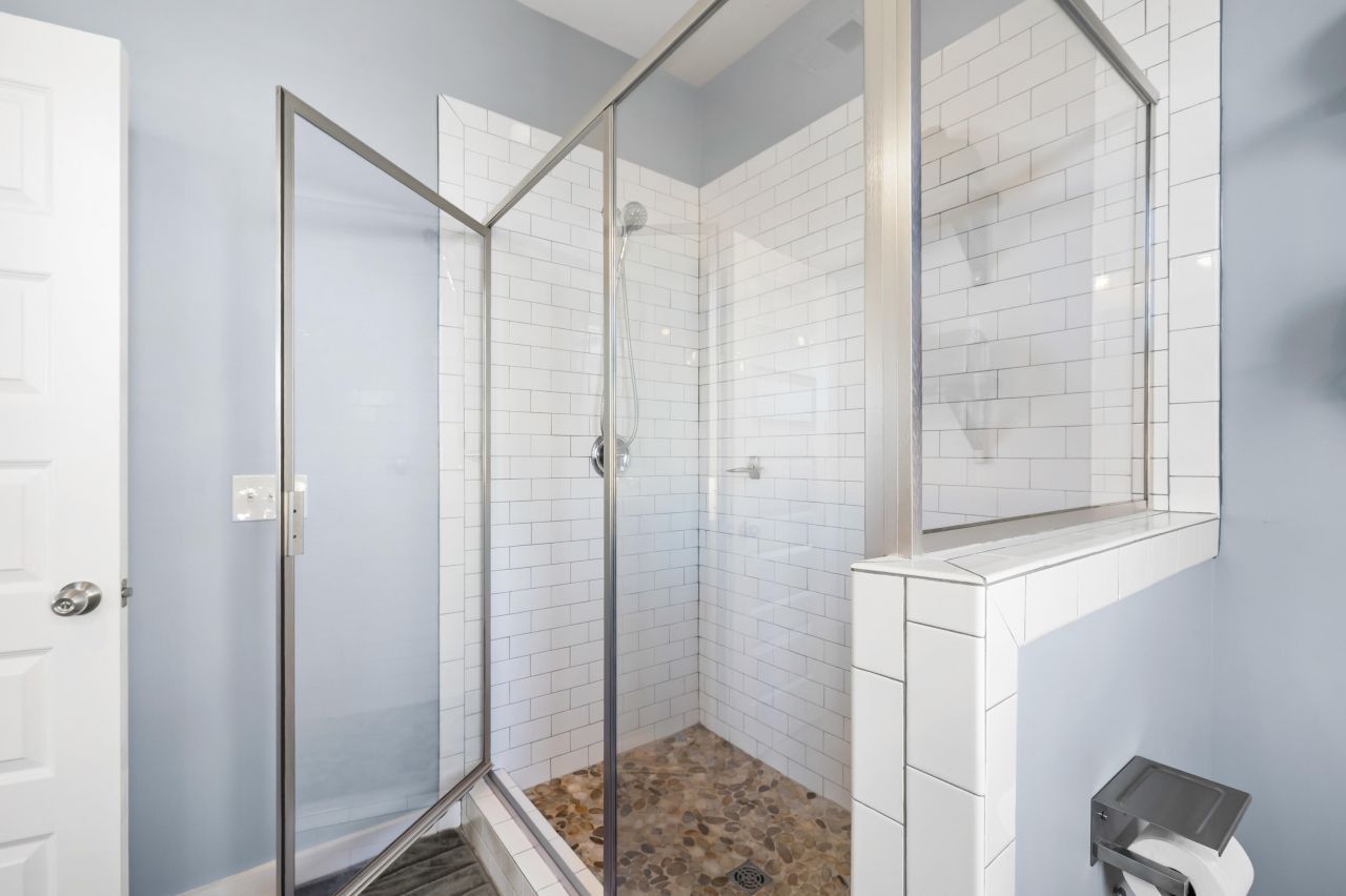 4415 Social Alley Photo 23