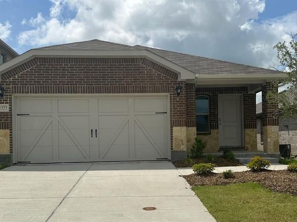 1223 Barkridge Drive, Crandall, TX 75114
