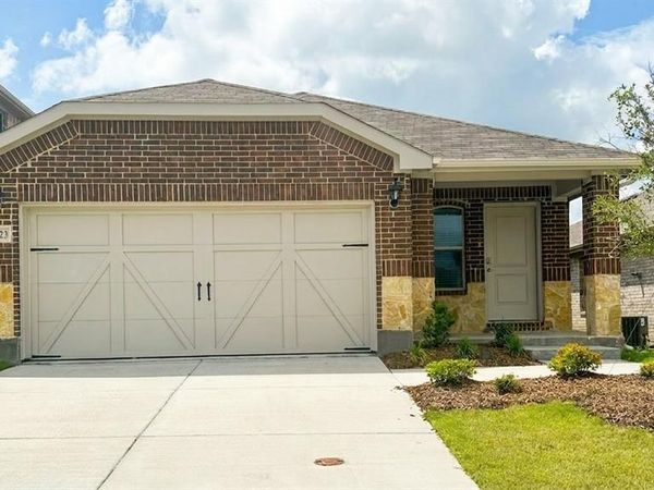 1223 Barkridge Drive, Crandall, TX 75114