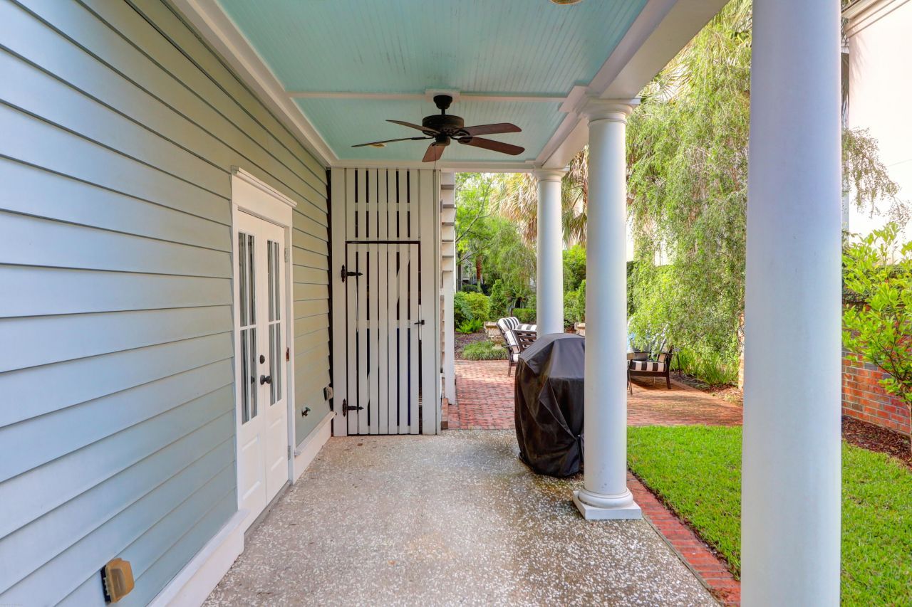 119 Civitas Street Photo 43