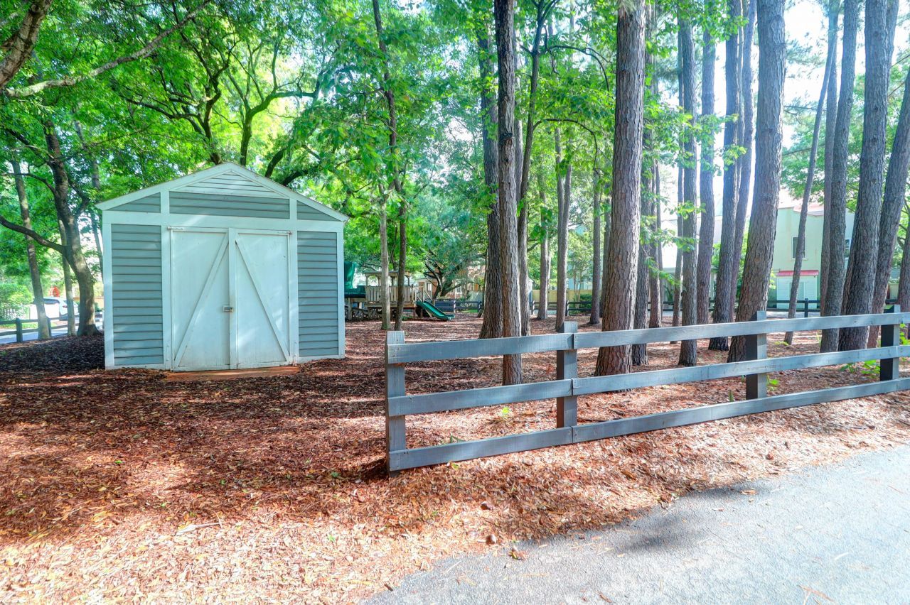 119 Civitas Street Photo 45